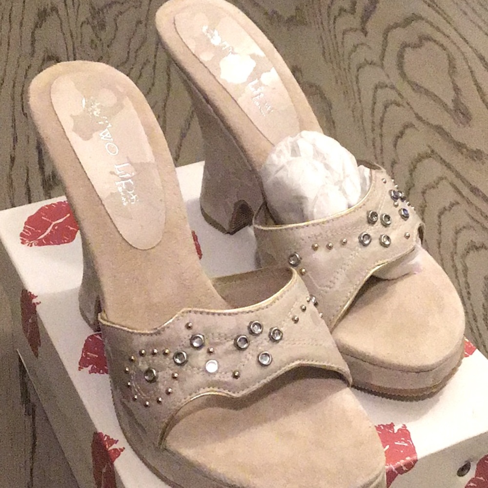 Women’s Shoes